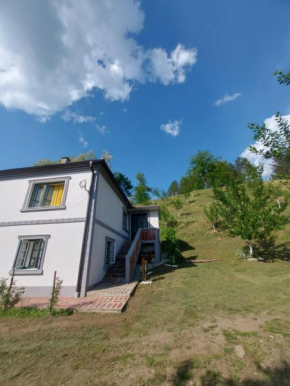Vikendica Nada, Ljubovija
